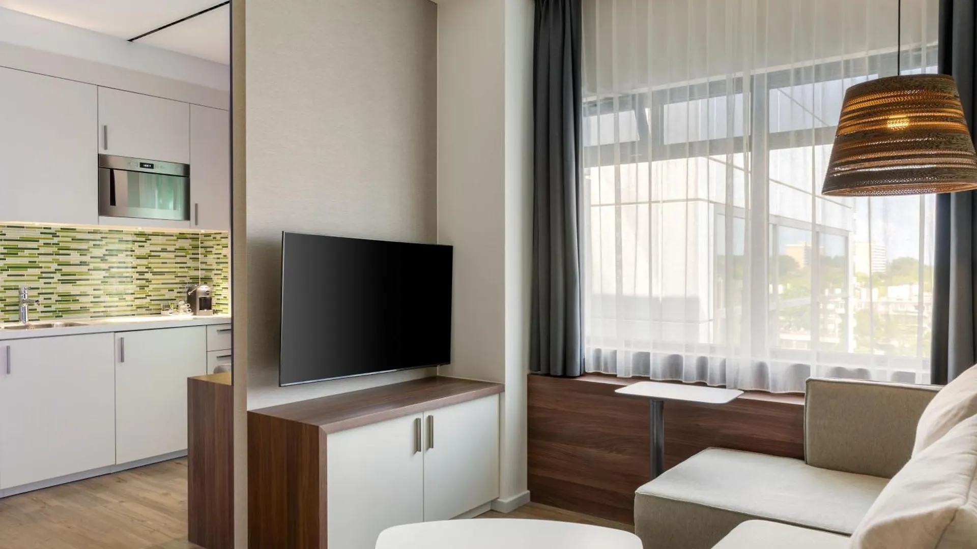 Element Amsterdam Hotell